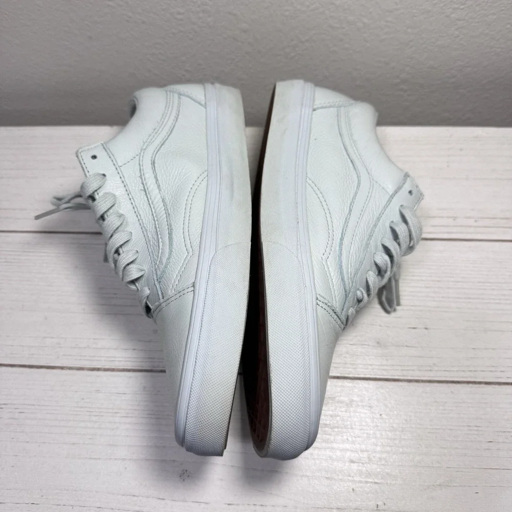 Vans premium men upper—making